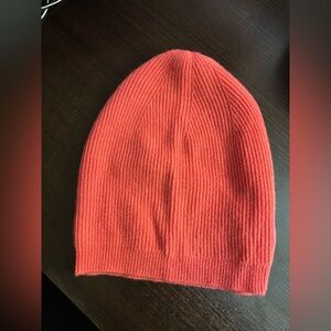 New 100% cashmere Ann Taylor coral beanie hat